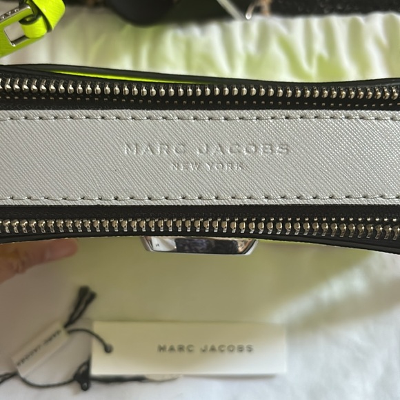 Marc Jacobs snapshot crossbody - Picture 3 of 5